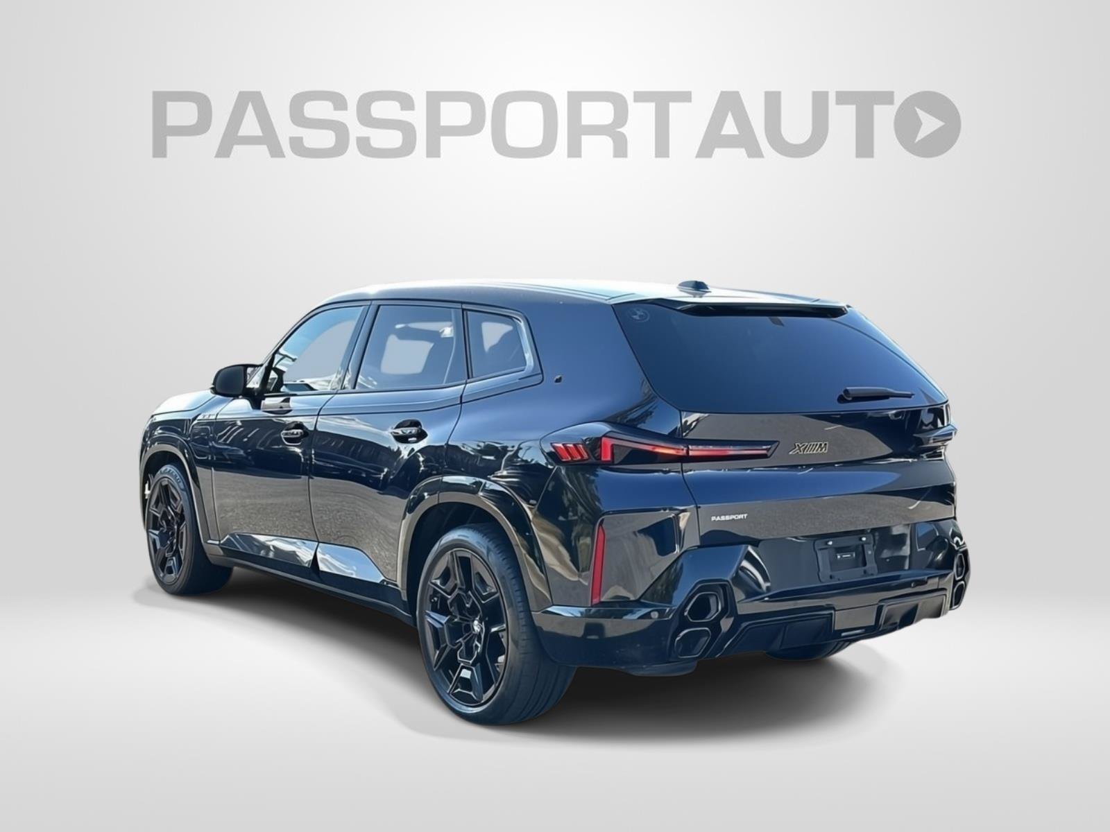 Used 2025 BMW XM AWD/4WD image 3