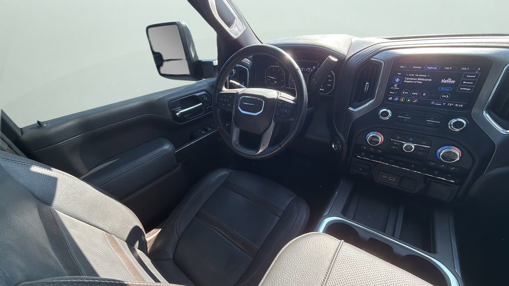 Used 2023 GMC Sierra 2500 Denali w/ Denali Ultimate Package AWD/4WD image 27