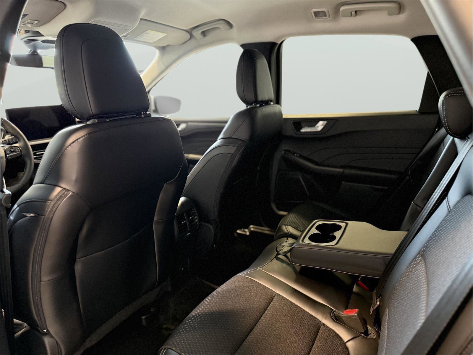 New 2025 Ford Escape PHEV w/ Class II Trailer Tow Package image 58