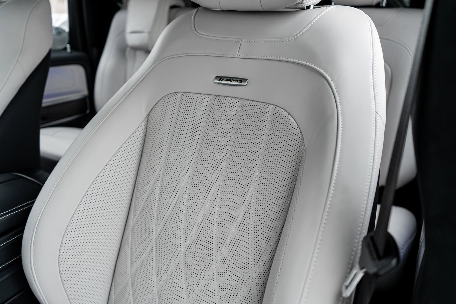 Used 2024 Mercedes-Benz G 63 AMG Squared image 30