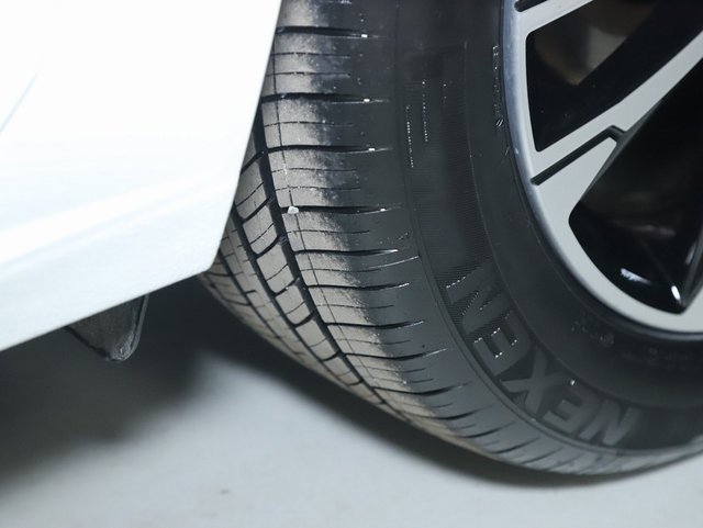 Used 2025 Volkswagen Jetta Sport image 34