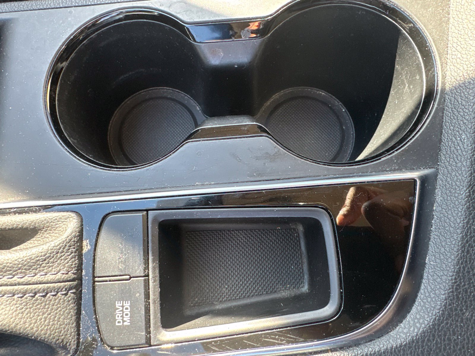 Used 2015 Hyundai Sonata Limited w/ Option Group 05 FWD image 19