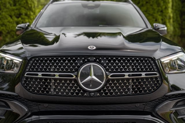 Used 2025 Mercedes-Benz GLE 350 4MATIC image 18