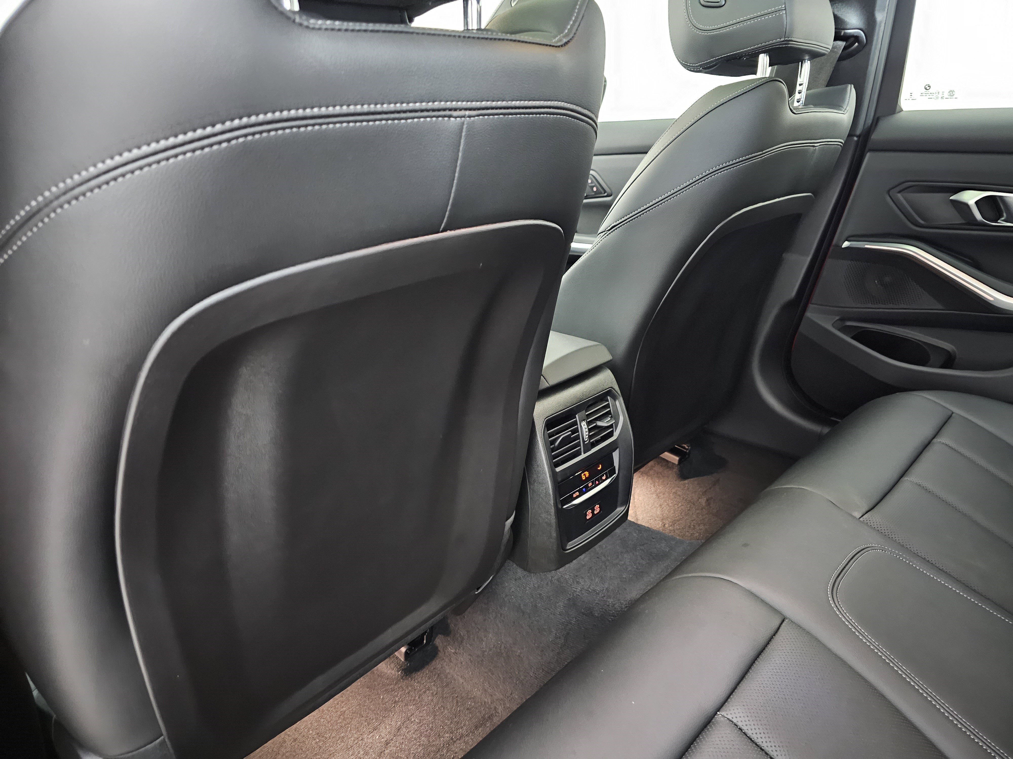 Used 2024 BMW 330i xDrive Sedan image 19