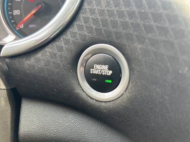 Used 2016 Chevrolet Malibu LT image 20