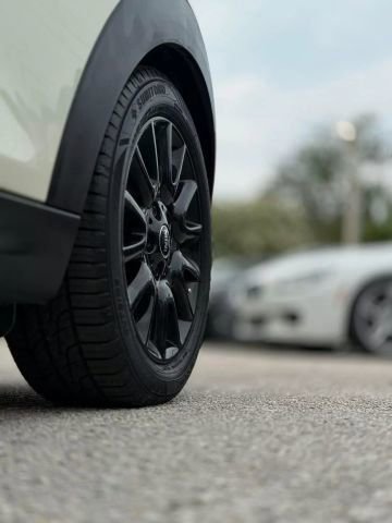 Used 2017 MINI Cooper 2-Door Hardtop image 10