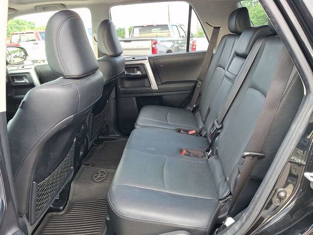 Used 2022 Toyota 4Runner Limited AWD/4WD image 8