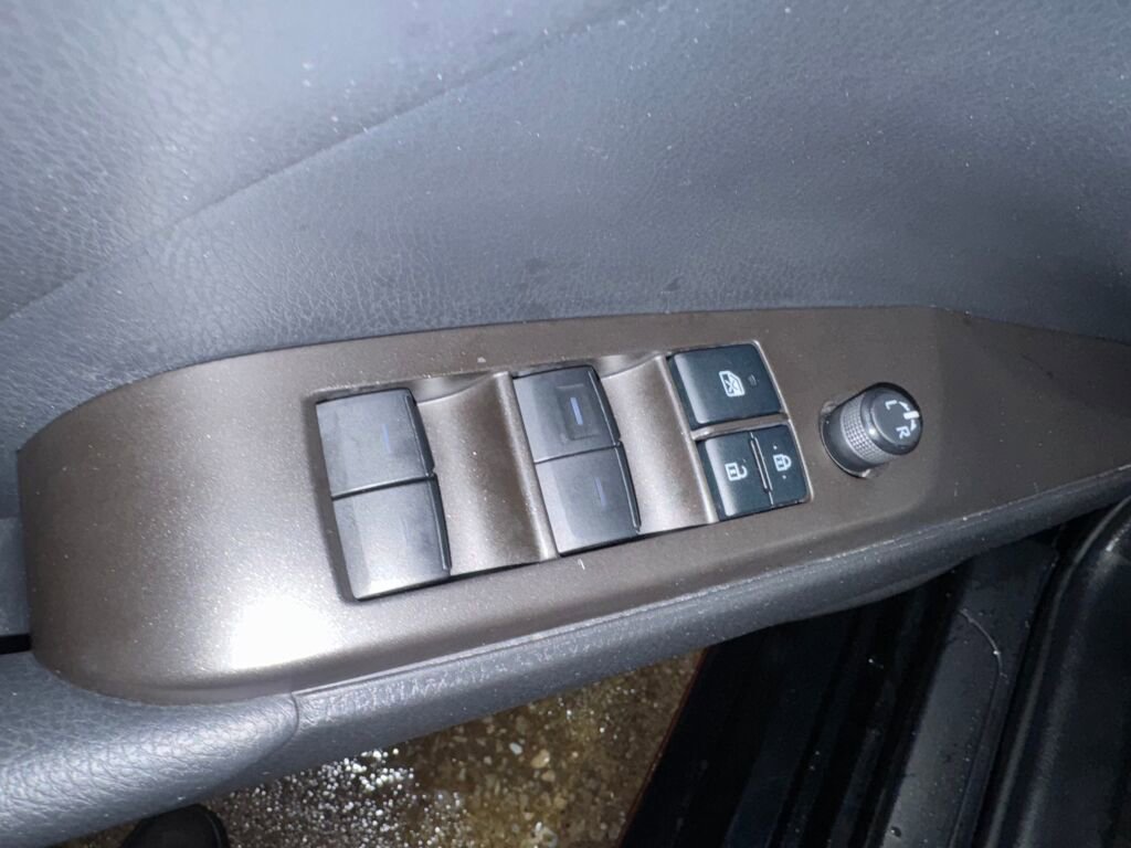 Used 2022 Toyota Camry TRD image 5