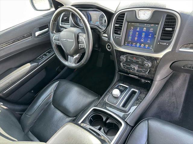 Used 2015 Chrysler 300 C w/ Light Group image 11