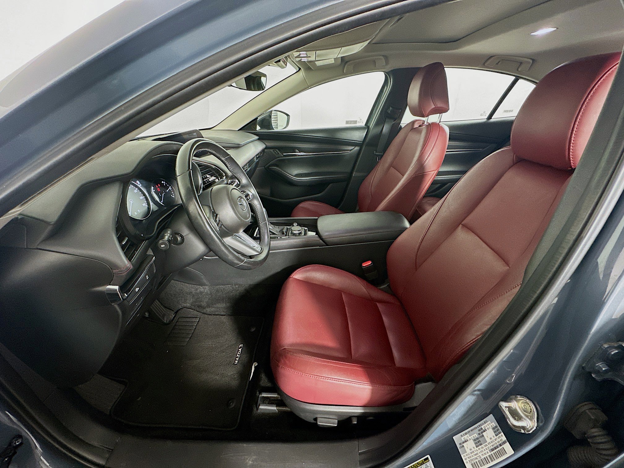 Used 2024 MAZDA MAZDA3 s image 13