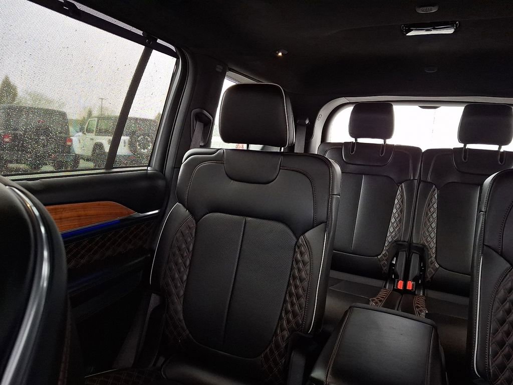 Used 2021 Jeep Grand Cherokee L Summit image 19