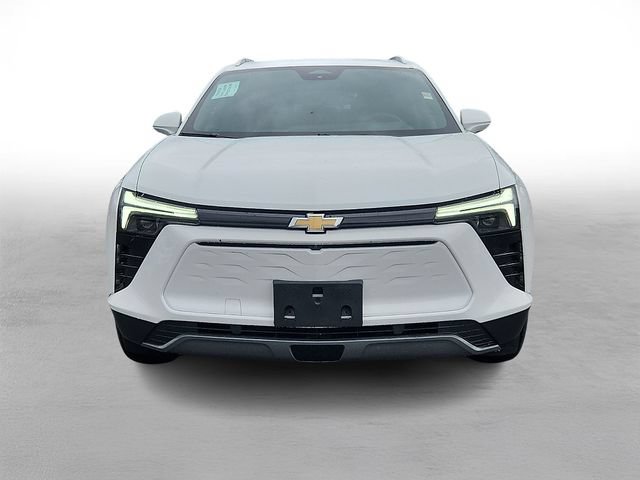 Used 2024 Chevrolet Blazer EV LT AWD/4WD image 2