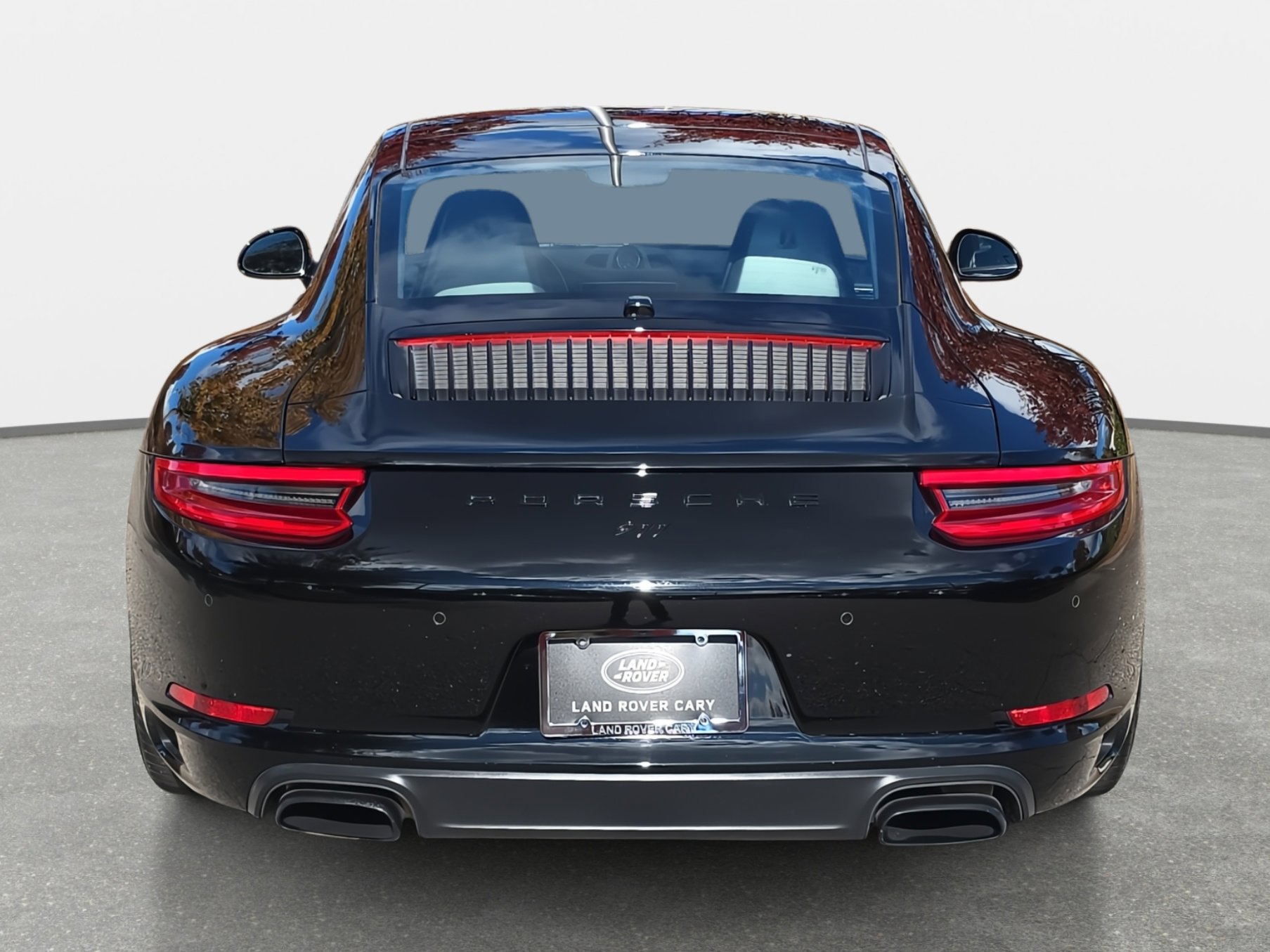 Used 2017 Porsche 911 Carrera image 6