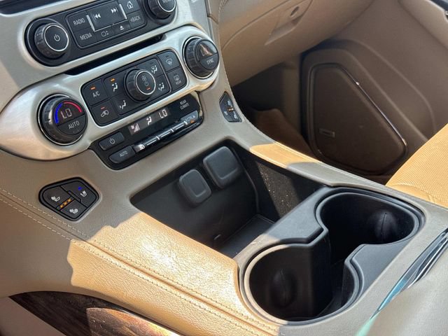 Used 2019 GMC Yukon SLT w/ Open Road Package AWD/4WD image 38