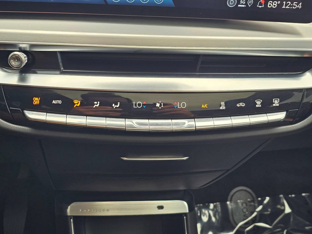 New 2026 Cadillac Lyriq Premium Sport AWD/4WD image 31