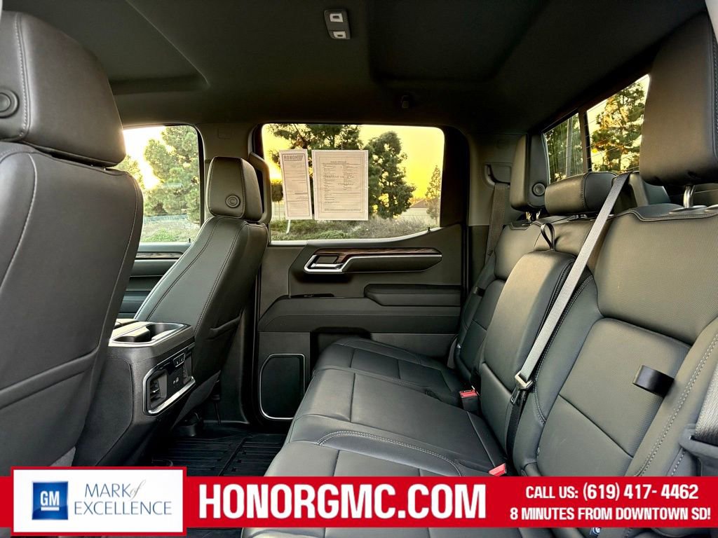 Used 2026 GMC Sierra 1500 SLT w/ SLT Premium Package image 19