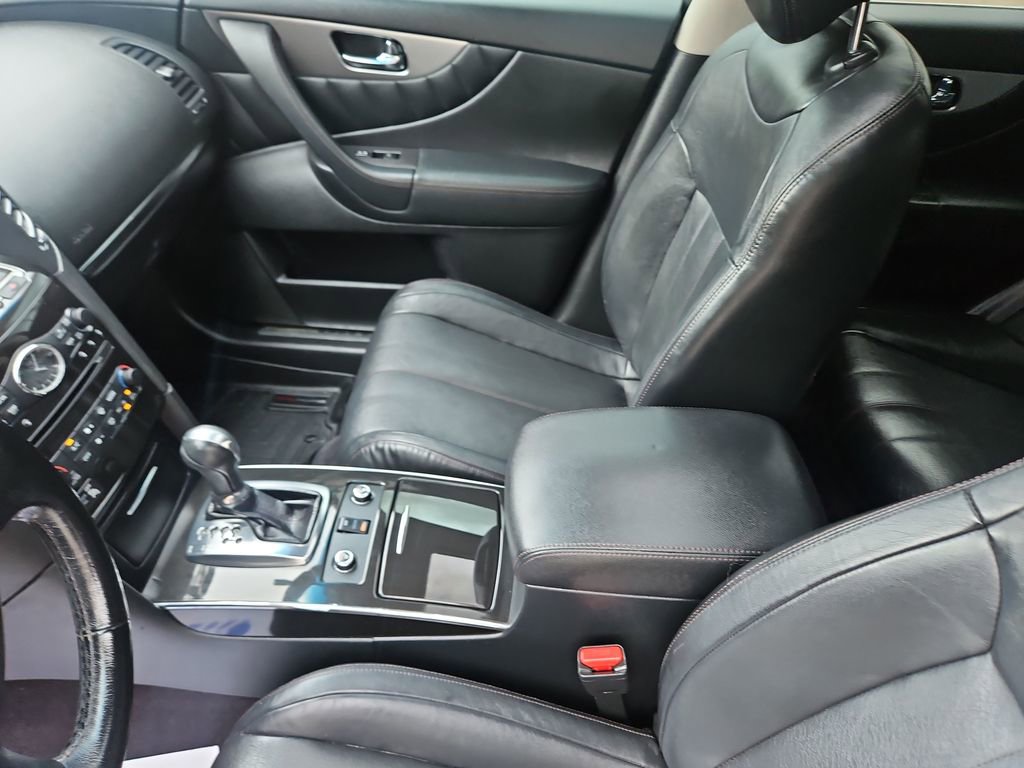 Used 2017 INFINITI QX70 AWD image 26