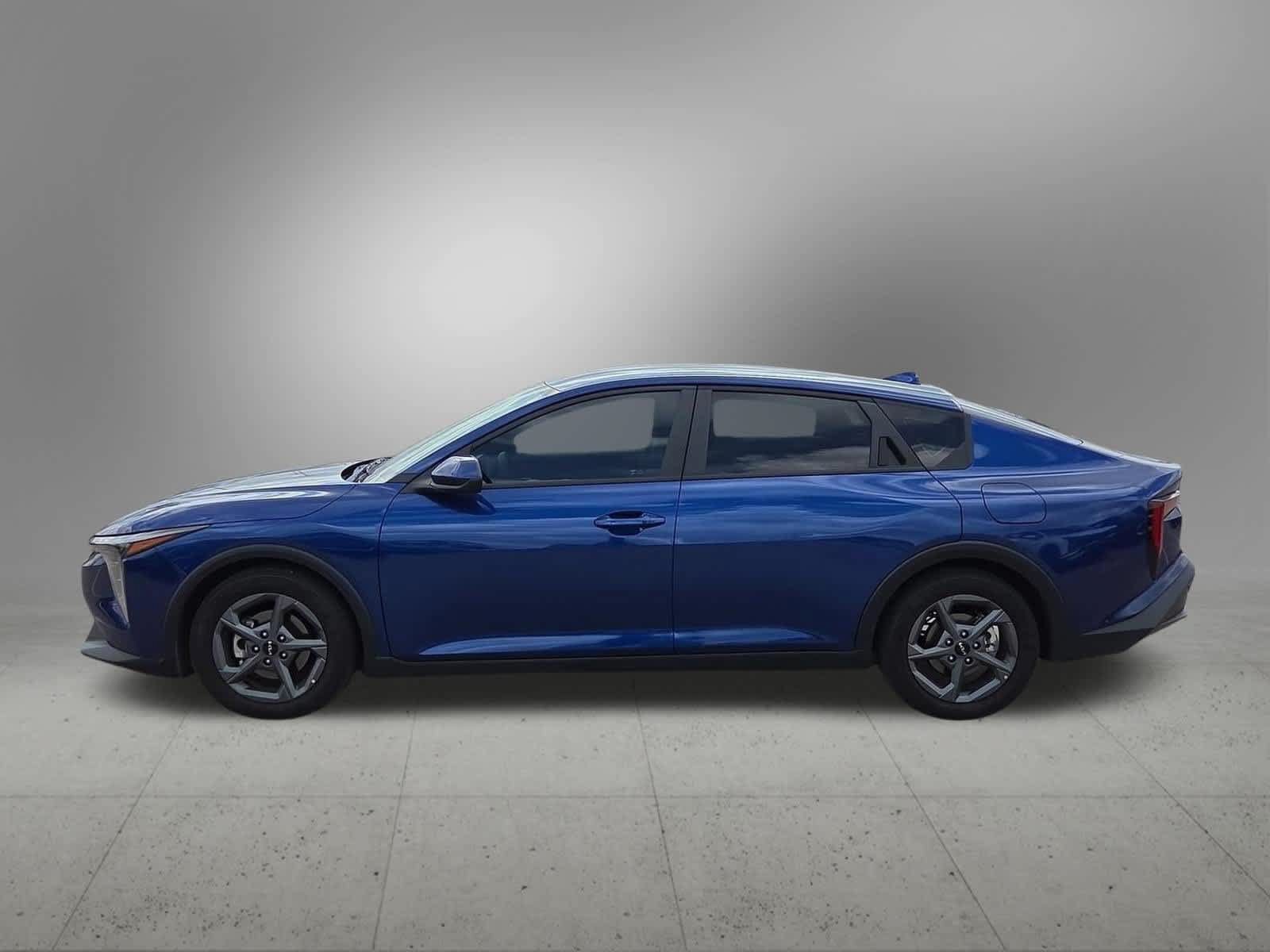 Certified 2025 Kia K4 FWD image 3
