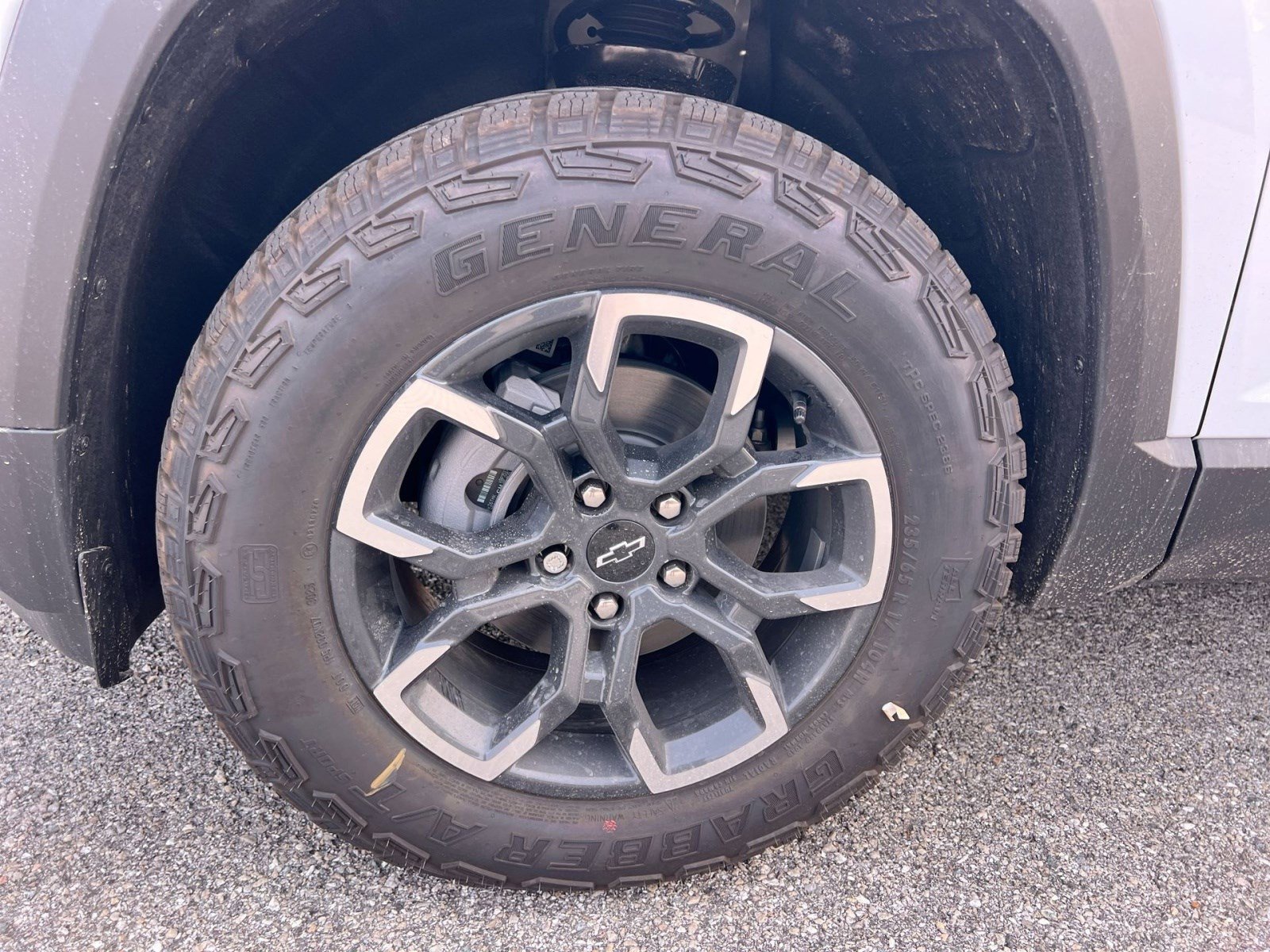 New 2026 Chevrolet Equinox ACTIV image 10