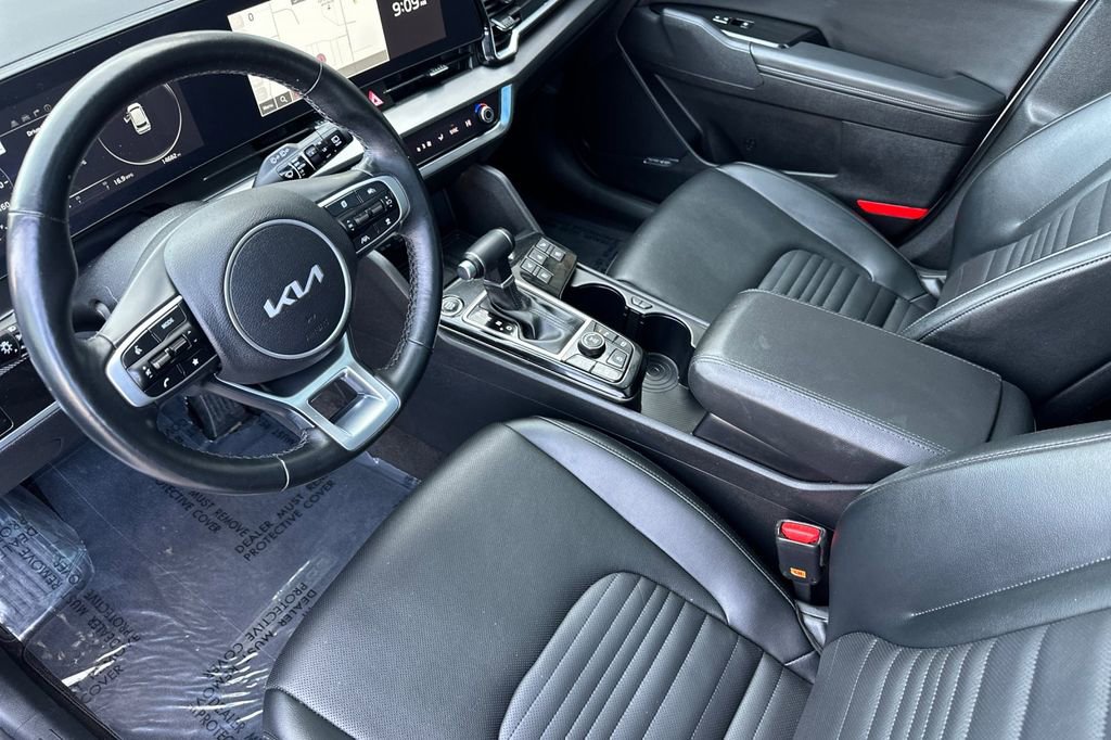 Used 2024 Kia Sportage SX image 10