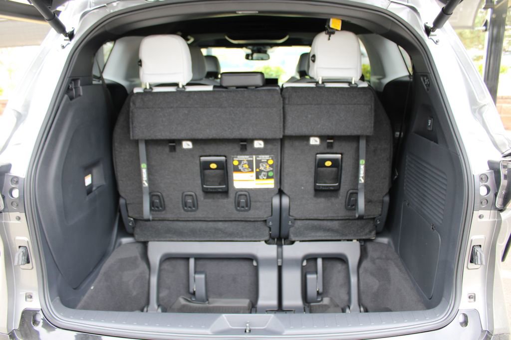 New 2026 Toyota Sienna XSE image 54