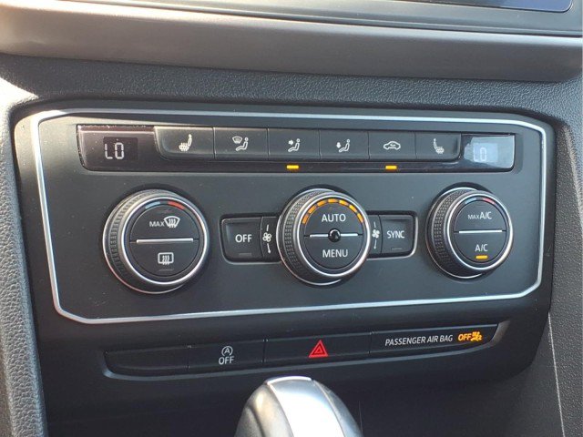 Used 2020 Volkswagen Atlas Cross Sport SE AWD/4WD image 18