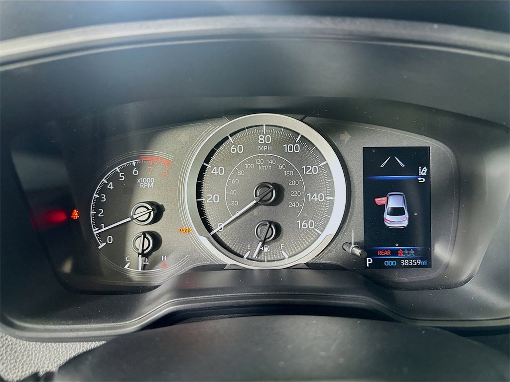 Used 2022 Toyota Corolla LE image 24