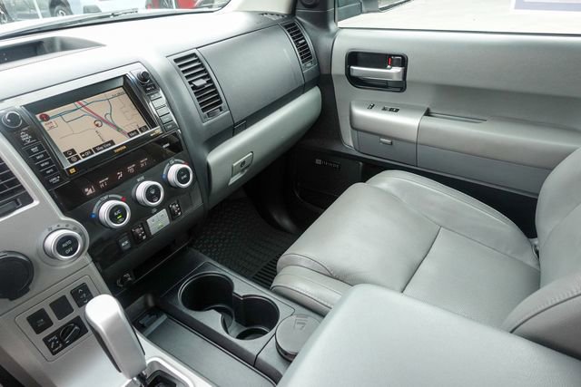 Used 2008 Toyota Sequoia Platinum image 26