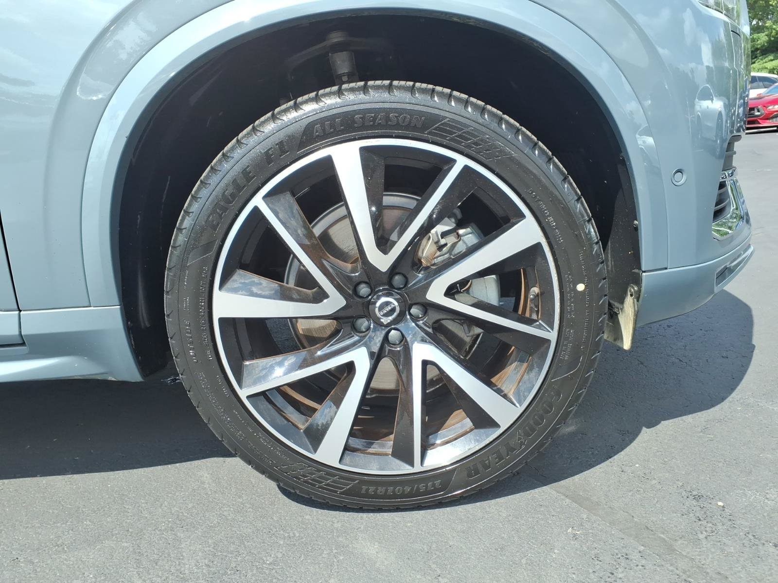 Used 2023 Volvo XC90 B5 Plus w/ Protection Package Premier AWD/4WD image 9