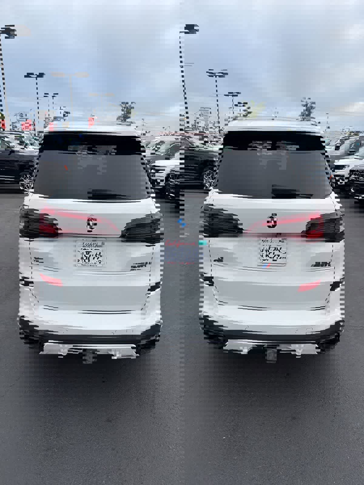 Used 2021 BMW X5 M50i w/ Premium Package image 4