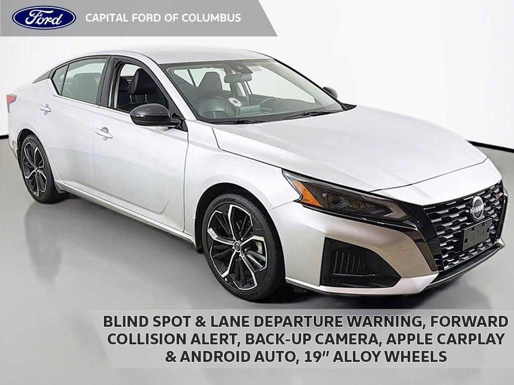 Used 2023 Nissan Altima 2.5 SR