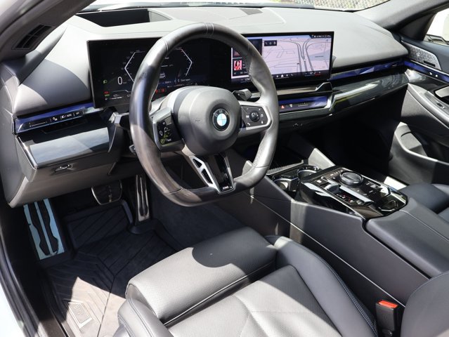 Used 2024 BMW 540i xDrive w/ Premium Package AWD/4WD image 13