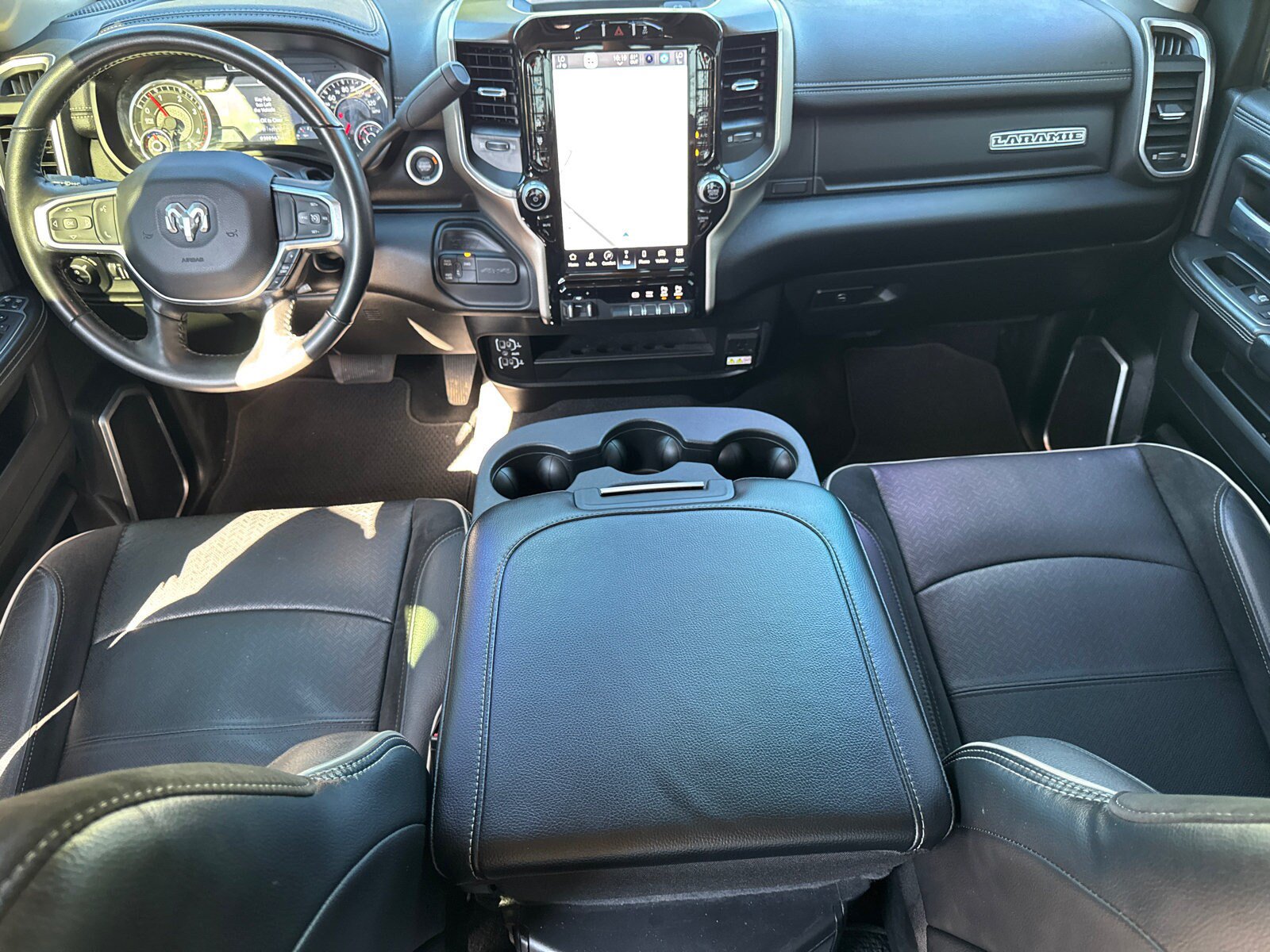 Used 2024 RAM 2500 Laramie AWD/4WD image 25