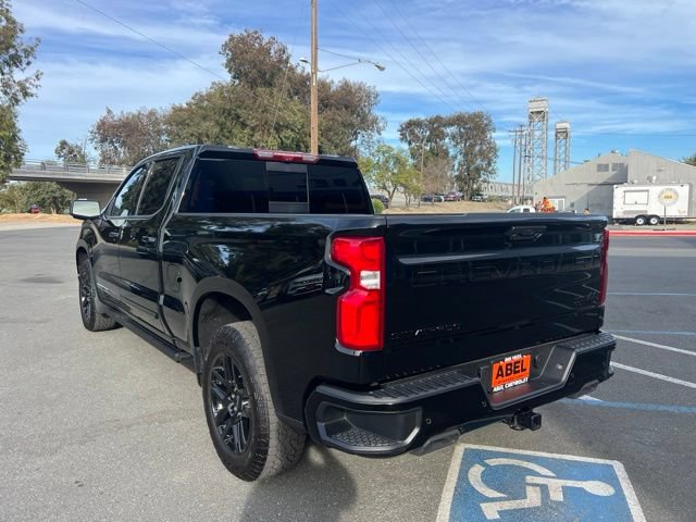 Used 2025 Chevrolet Silverado 1500 High Country w/ Midnight Edition AWD/4WD image 10