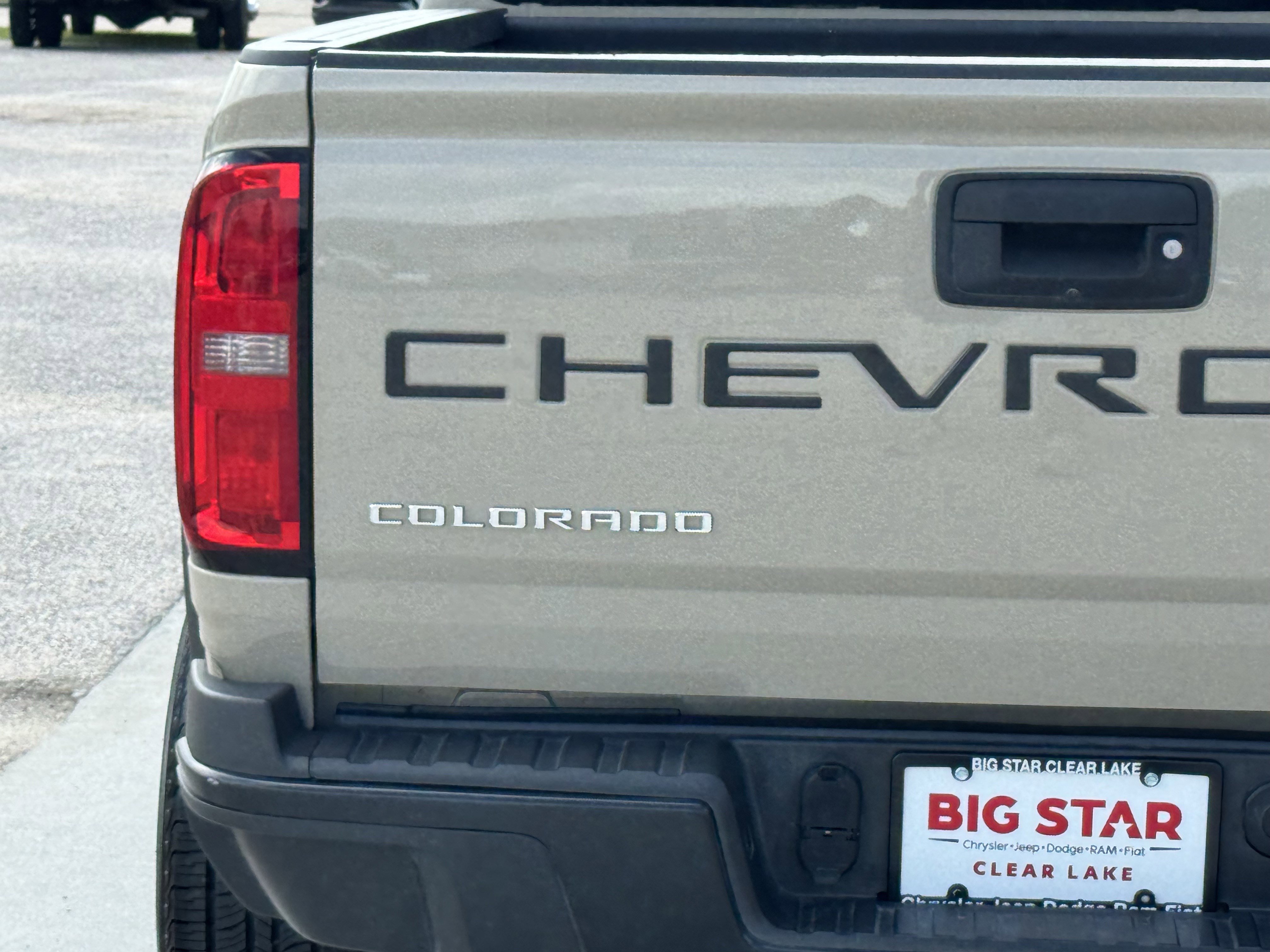 Used 2022 Chevrolet Colorado ZR2 image 11
