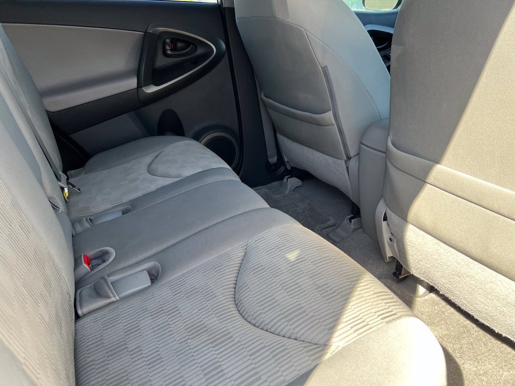 Used 2012 Toyota RAV4 4WD w/ Value Pkg image 19