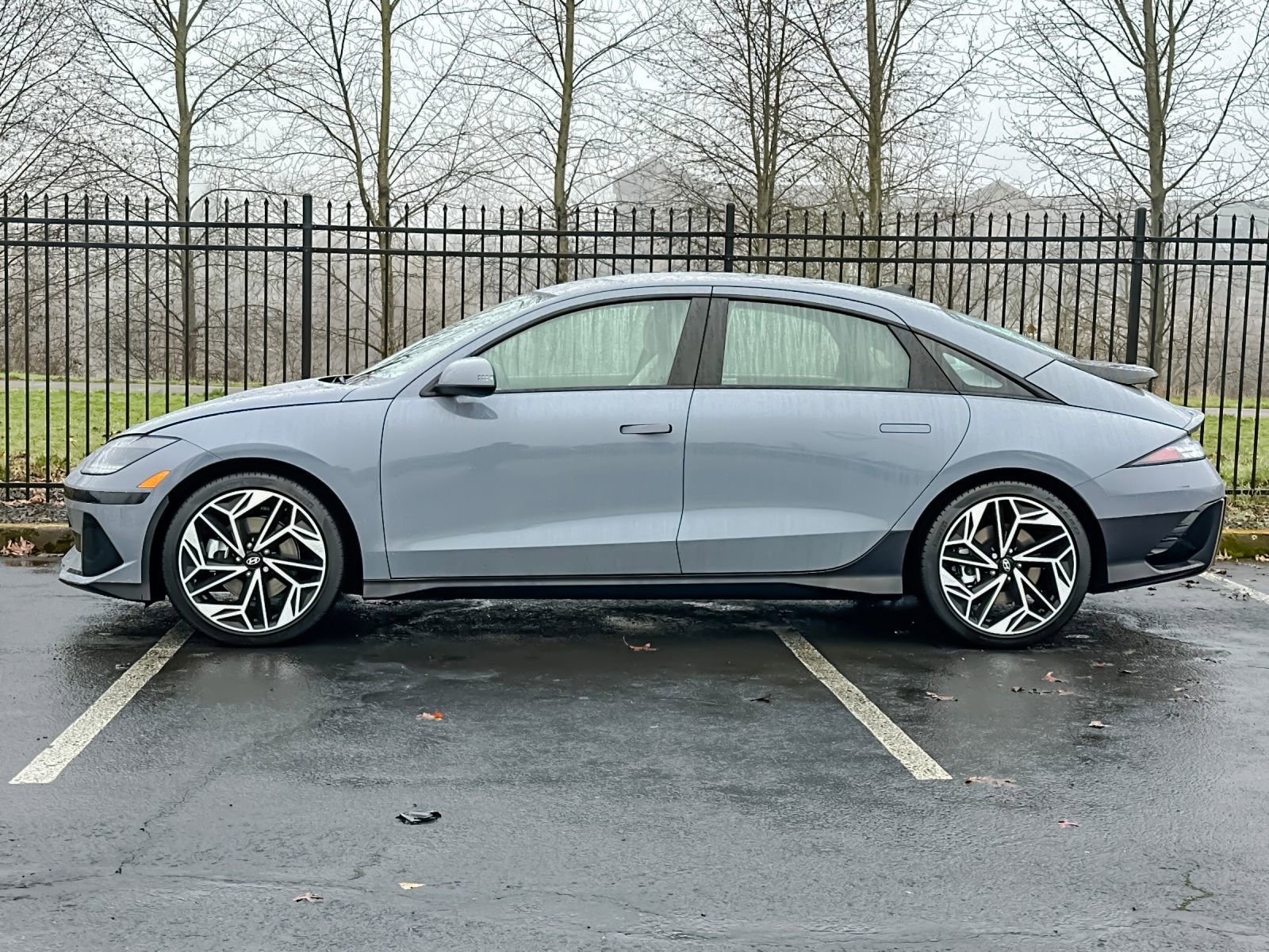 Used 2025 Hyundai Ioniq 6 SEL image 6