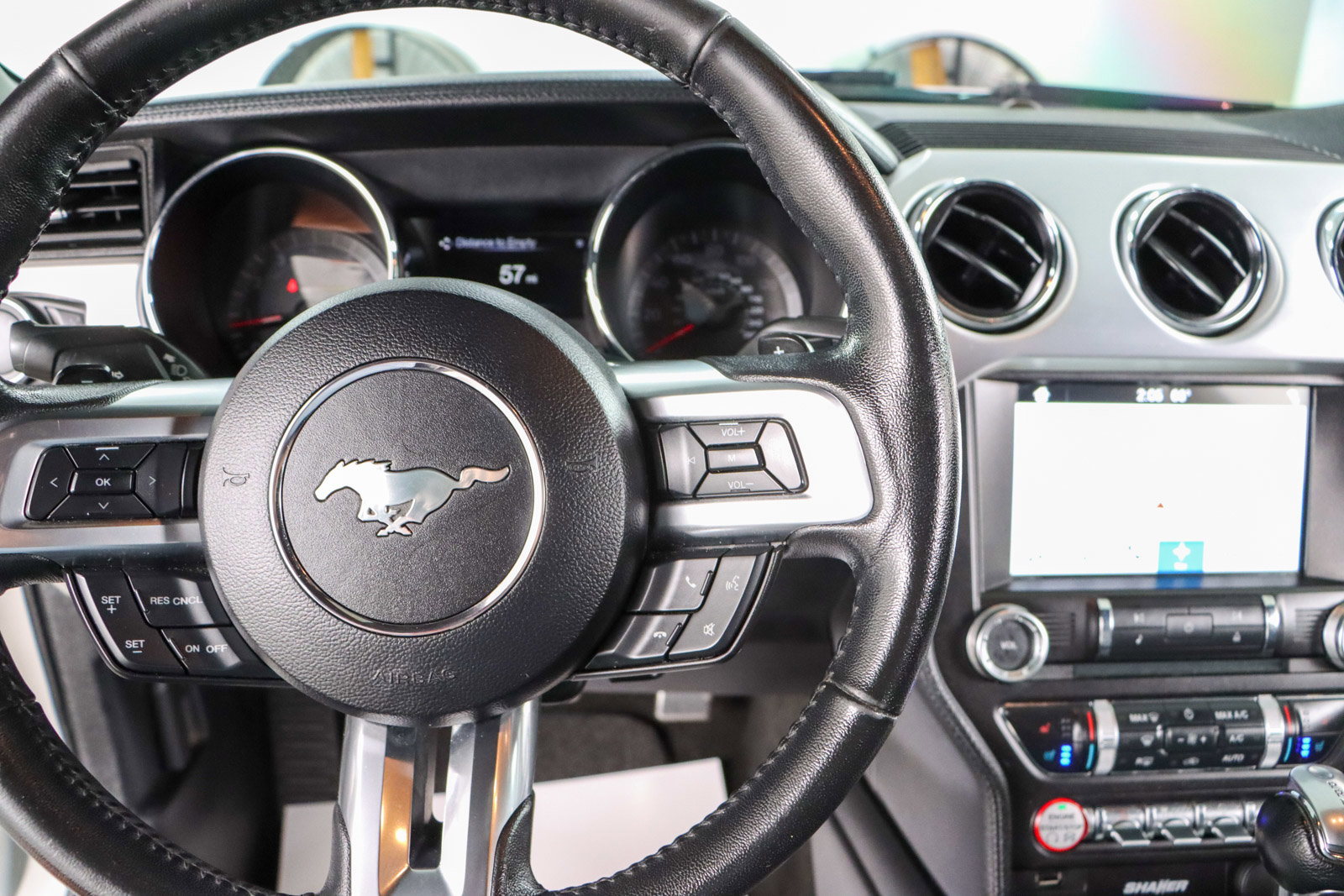 Used 2017 Ford Mustang GT Premium w/ Equipment Group 401A image 17