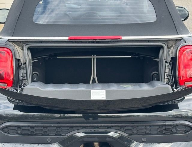 Certified 2023 MINI Cooper S image 31