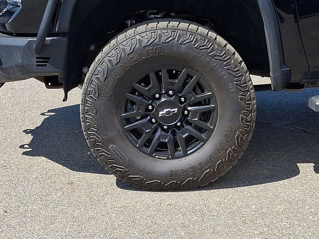 Used 2024 Chevrolet Silverado 2500 ZR2 image 29