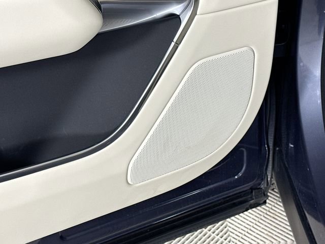 Certified 2025 Land Rover Range Rover Long Wheelbase SE image 21