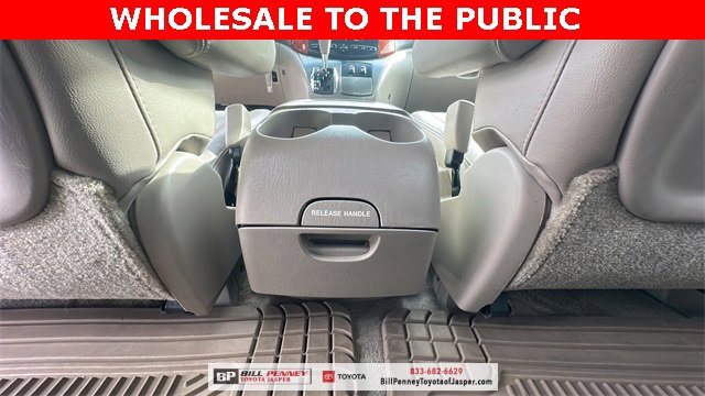 Used 2008 Toyota Sienna XLE image 14