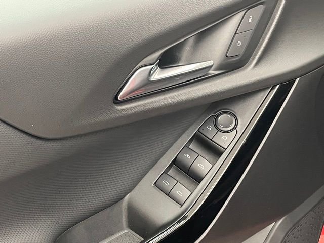 New 2025 Chevrolet Equinox LT w/ Safety and Technology Package image 8