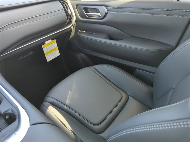 New 2026 Nissan Armada SV image 21