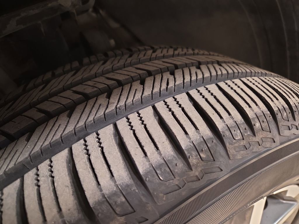 Used 2022 Hyundai Santa Fe Limited image 27