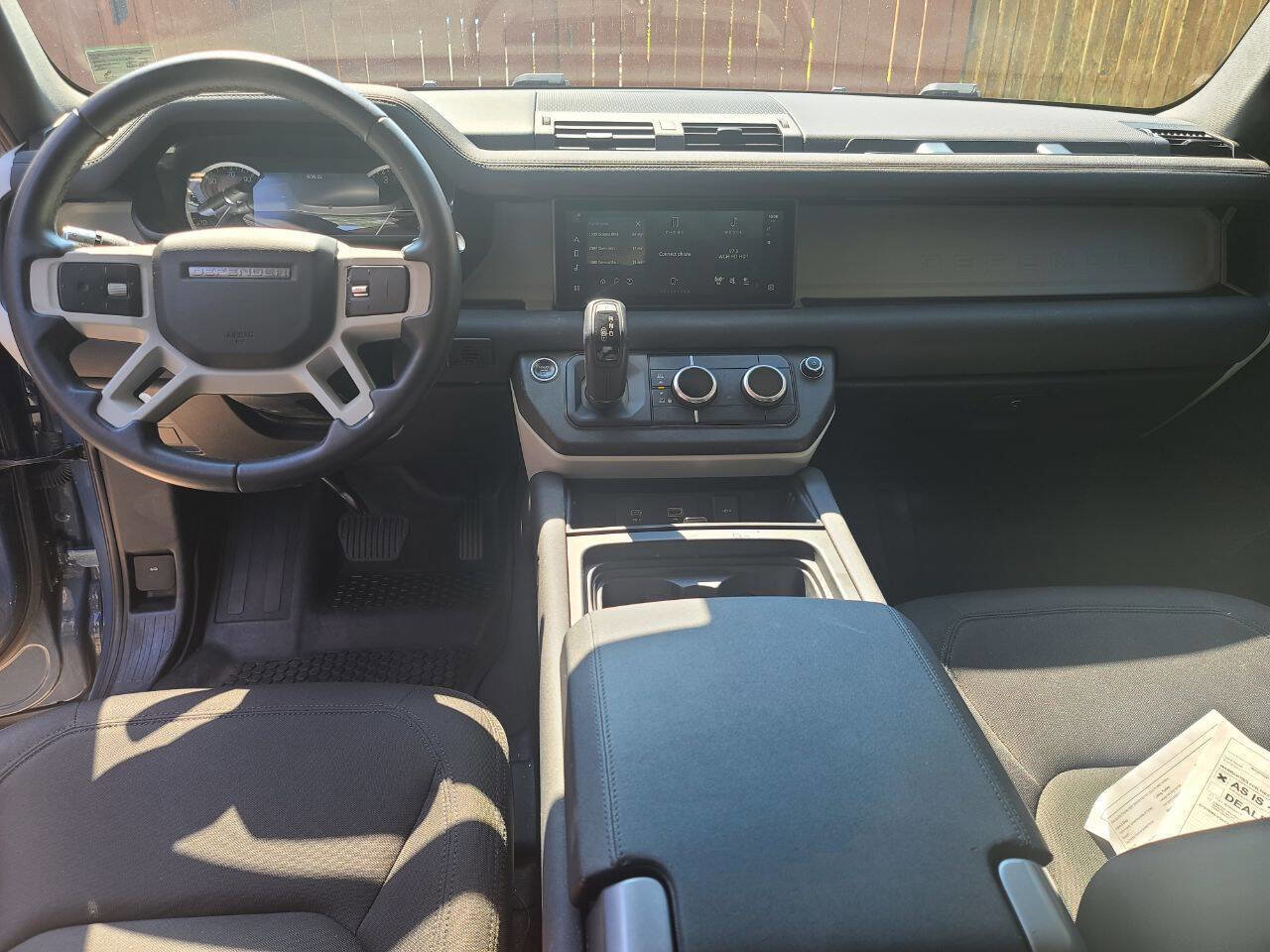 Used 2020 Land Rover Defender 110 image 27