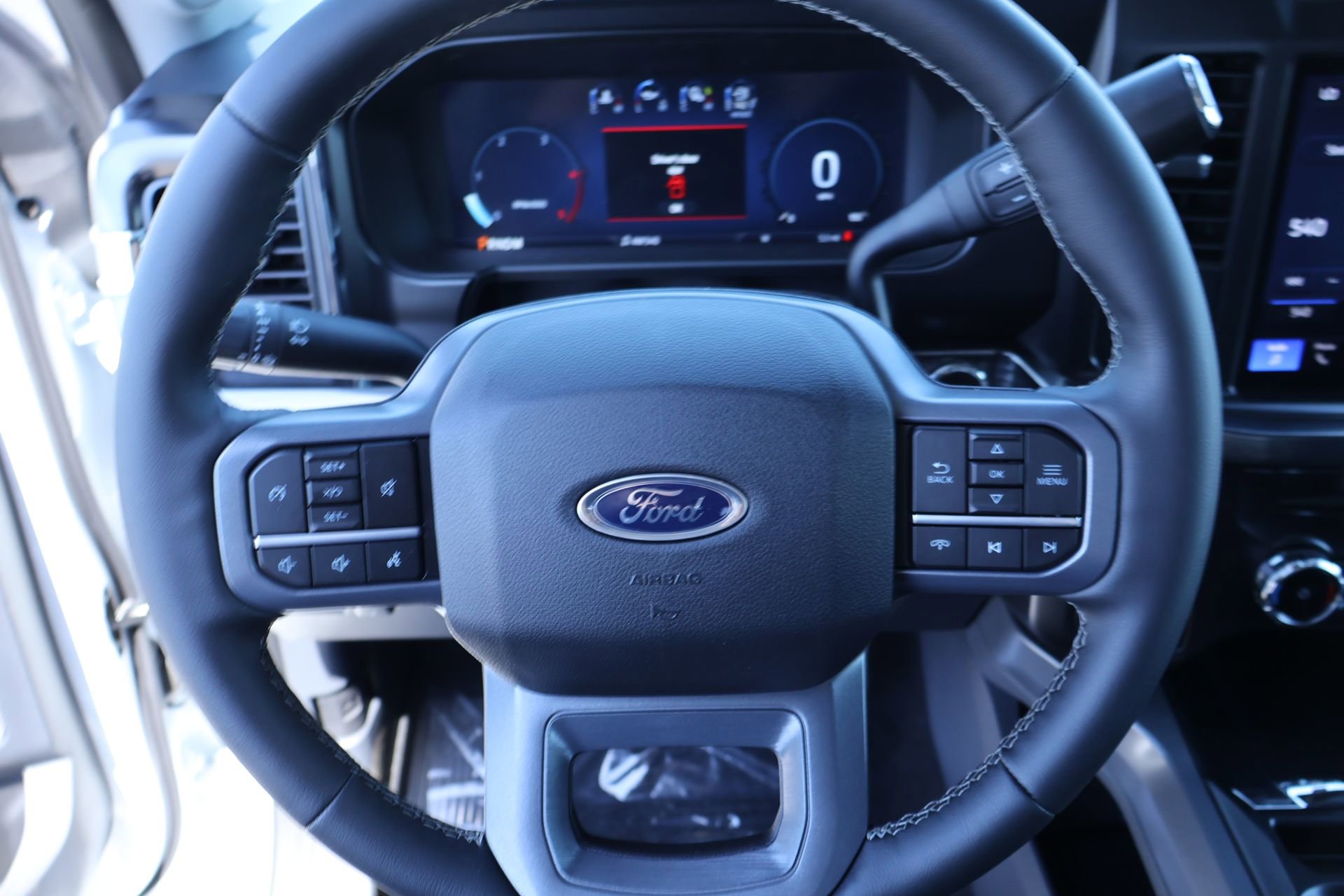 New 2026 Ford F350 Lariat AWD/4WD image 3
