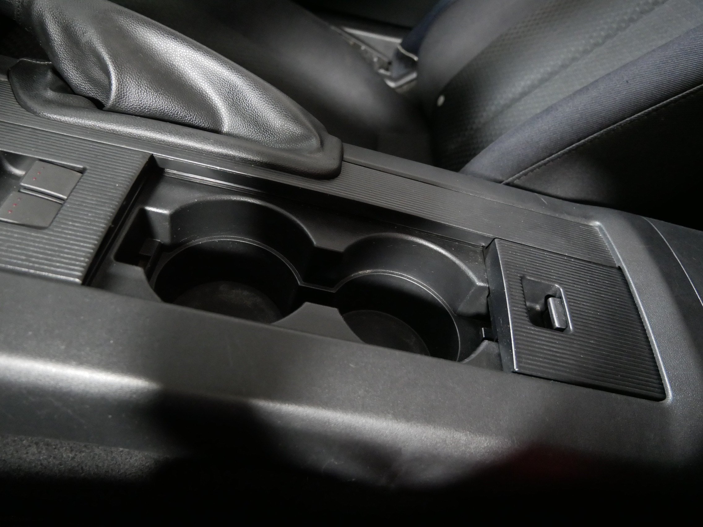Used 2008 MAZDA MX-5 Miata Touring RWD image 30