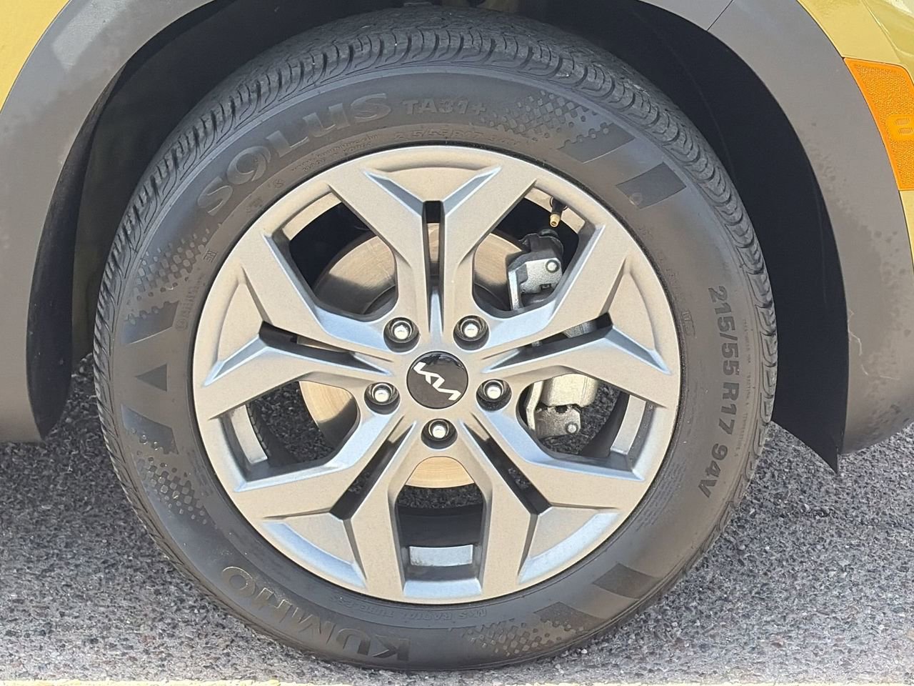 Certified 2024 Kia Seltos S FWD image 9