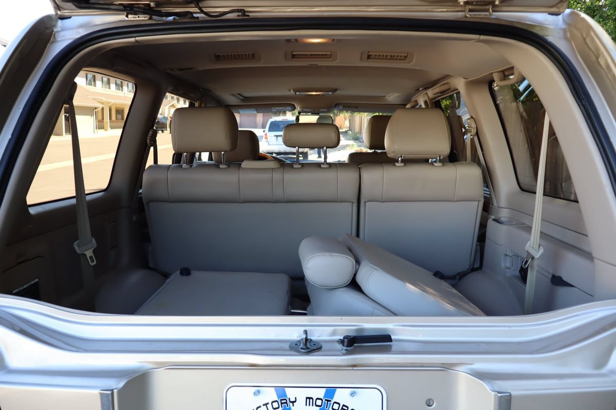 Used 2001 Lexus LX 470 4WD image 15